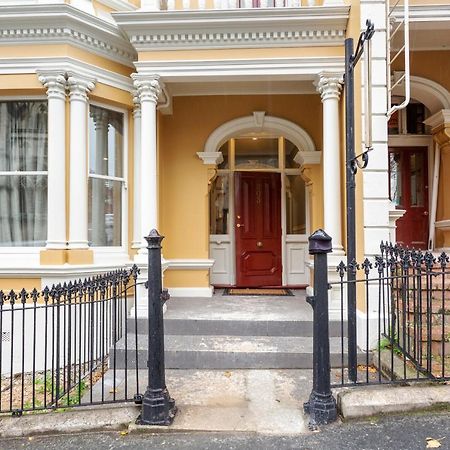 Villa Character On Stuart St Dunedin Esterno foto